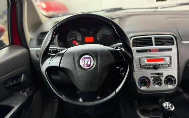 imagem-https://www.socarrao.com.br/sc-vehicle-images-prod/3710359/1789492951836-8456312_8_B_7492113ca1.jpeg