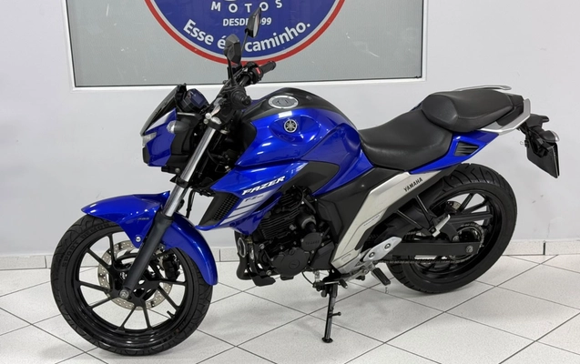 imagem-https://www.socarrao.com.br/sc-vehicle-images-prod/3710723/1788883196083-V2hhdHNBcHAgSW1hZ2UgMjAyNi0wOS0wOCBhdCAxMi41My4xMiAoNikuanBlZw.jpeg
