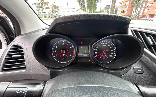 imagem-https://www.socarrao.com.br/sc-vehicle-images-prod/3710819/1788883475766-SU1HLTIwMjYwOTAyLVdBMDIzOC5qcGc.jpg