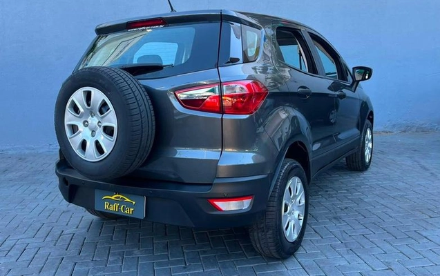 imagem-https://www.socarrao.com.br/sc-vehicle-images-prod/3710892/1789057181962-8296697_3_B_f2cc233dd5.jpeg