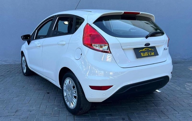 imagem-https://www.socarrao.com.br/sc-vehicle-images-prod/3710903/1789056431635-8449186_0_B_dfbbf3548d.jpeg
