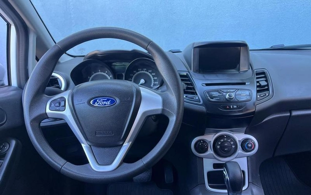 imagem-https://www.socarrao.com.br/sc-vehicle-images-prod/3710903/1789056431642-8449186_0_B_a86e1df138.jpeg
