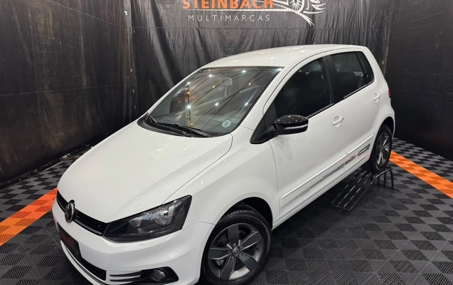 imagem-https://www.socarrao.com.br/sc-vehicle-images-prod/3710972/1788884010795-VlcgVm9sa3N3YWdlbiAgRm94IENvbm5lY3QgQ29tcGxldG8gMjAxOS0yMDIwIFN0ZWluYmFjaCBNdWx0aW1hcmNhcyBlbSBTYW50byBBbWFybyBkYSBJbXBlcmF0cml6IFNDIDEuanBlZw.jpeg