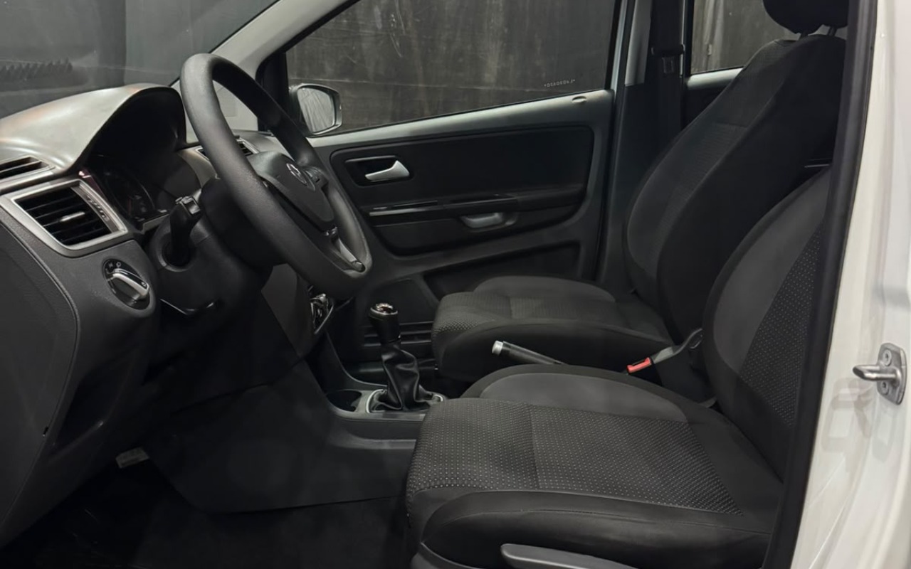 imagem-https://www.socarrao.com.br/sc-vehicle-images-prod/3710972/1788884012431-VlcgVm9sa3N3YWdlbiAgRm94IENvbm5lY3QgQ29tcGxldG8gMjAxOS0yMDIwIFN0ZWluYmFjaCBNdWx0aW1hcmNhcyBlbSBTYW50byBBbWFybyBkYSBJbXBlcmF0cml6IFNDIDE1LmpwZWc.jpeg