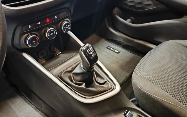 imagem-https://www.socarrao.com.br/sc-vehicle-images-prod/3711145/1788980650190-8456544_12_B_801f2daedd.jpeg
