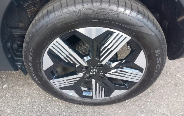 imagem-https://www.socarrao.com.br/sc-vehicle-images-prod/3711437/1788885404175-V2hhdHNBcHAgSW1hZ2UgMjAyNi0wOS0wOCBhdCAxMC4zNi4wMi5qcGVn.jpeg