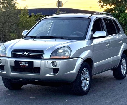 Hyundai Tucson 2.0 16V Aut. 2010 Prata — foto 1 de 3