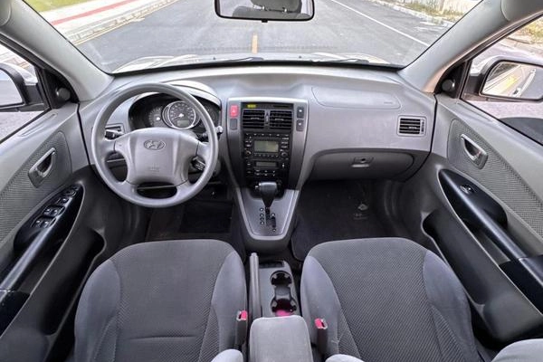 imagem-https://www.socarrao.com.br/sc-vehicle-images-prod/3711442/1788885440296-8437695_7_B_179bcfd4e5.jpeg
