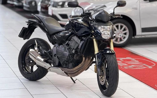 imagem-https://www.socarrao.com.br/sc-vehicle-images-prod/3711446/1789585860380-8456586_0_B_12b3ed6349.jpeg