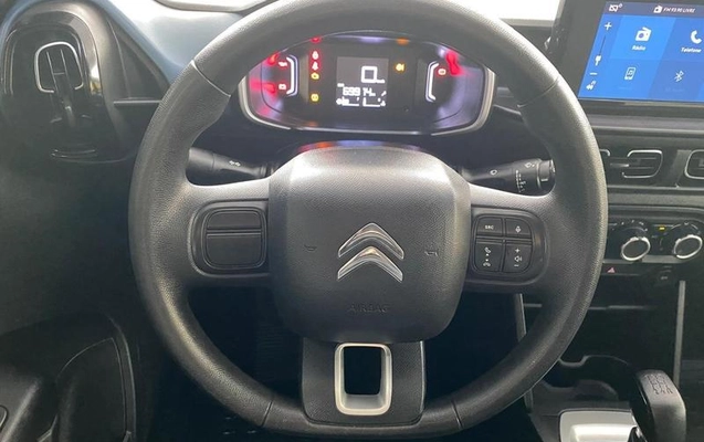 imagem-https://www.socarrao.com.br/sc-vehicle-images-prod/3711590/1789475258327-8456554_15_B_1b1387ad78.jpeg