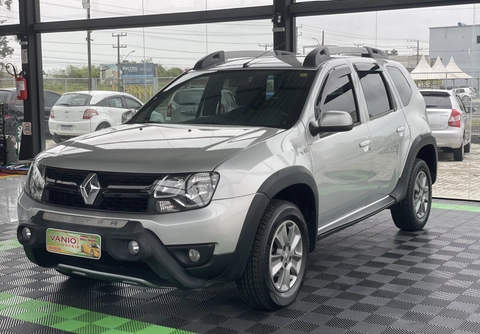 Renault Duster 2019 Prata — foto 1 de 3
