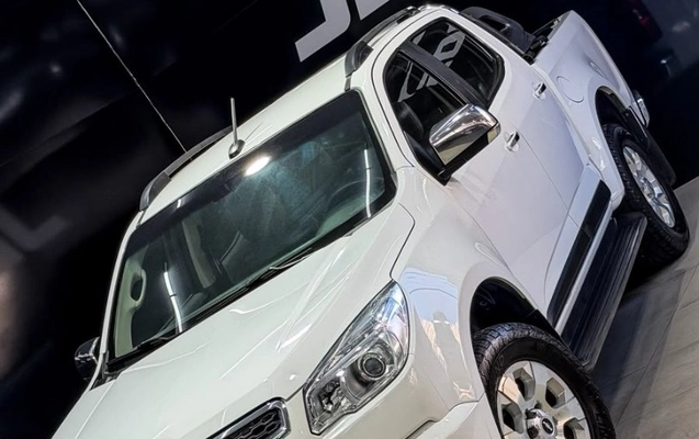 imagem-https://www.socarrao.com.br/sc-vehicle-images-prod/3712251/1788887729905-eeb37293977f44dcab42d79903304ce5_1788886830515.jpg