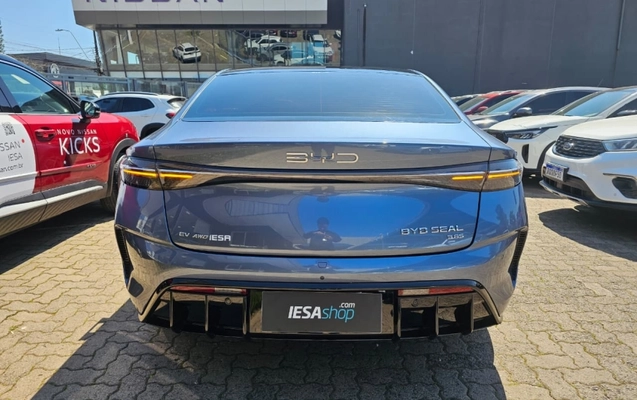 imagem-https://www.socarrao.com.br/sc-vehicle-images-prod/3712441/1788888334730-3AjblkXnkZbU9r5g4jcZRgswY99OwfkH.jpg