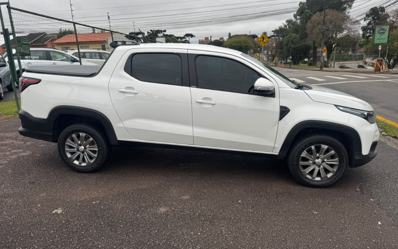 imagem-https://www.socarrao.com.br/sc-vehicle-images-prod/3712619/1788888746895-V2hhdHNBcHAgSW1hZ2UgMjAyNi0wOS0wOCBhdCAxNC4xNi4xMCAoMykuanBlZw.jpeg