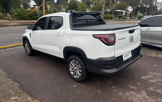 imagem-https://www.socarrao.com.br/sc-vehicle-images-prod/3712619/1788888747133-V2hhdHNBcHAgSW1hZ2UgMjAyNi0wOS0wOCBhdCAxNC4xNi4xMCAoNikuanBlZw.jpeg