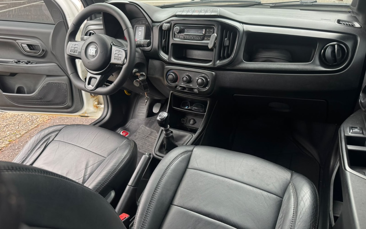 imagem-https://www.socarrao.com.br/sc-vehicle-images-prod/3712619/1788888748058-V2hhdHNBcHAgSW1hZ2UgMjAyNi0wOS0wOCBhdCAxNC4xNi4xMSAoNSkuanBlZw.jpeg