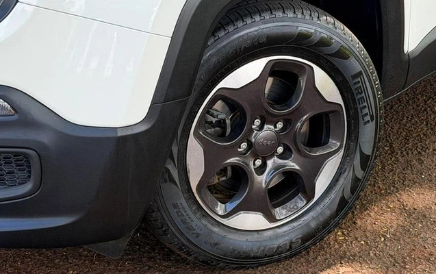 imagem-https://www.socarrao.com.br/sc-vehicle-images-prod/3712644/1788888787299-8451552_0_B_42f28b9eb5.jpeg
