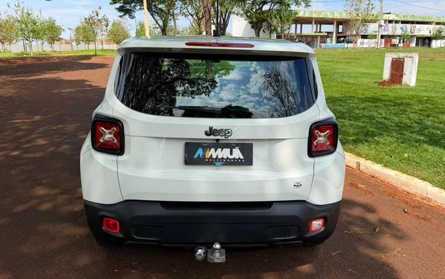 imagem-https://www.socarrao.com.br/sc-vehicle-images-prod/3712644/1788888787300-8451552_2_B_219ab1d930.jpeg