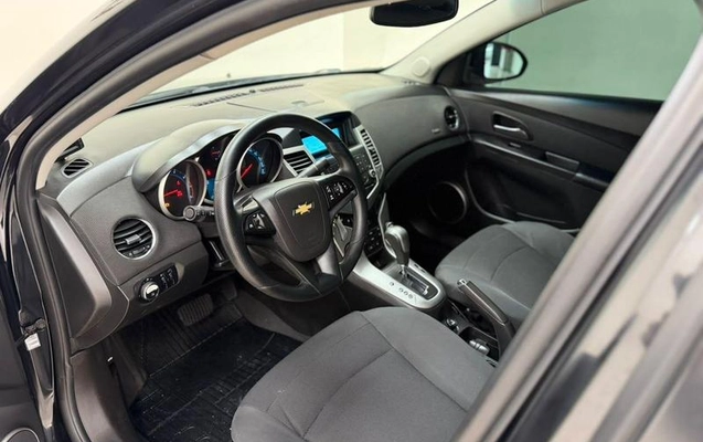 imagem-https://www.socarrao.com.br/sc-vehicle-images-prod/3712668/1788888911301-8264221_4_B_12f8b52a8c.jpeg