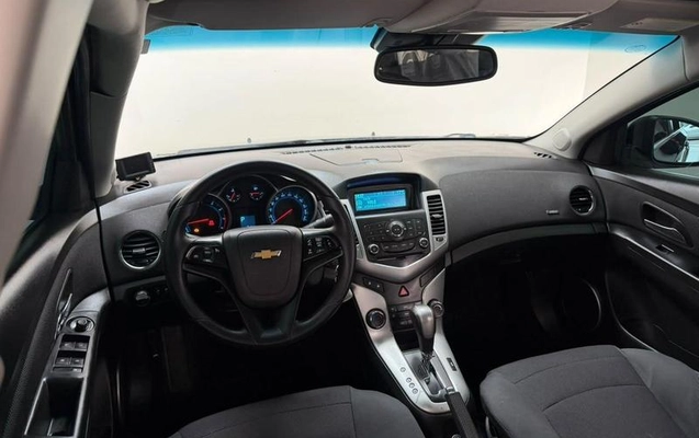 imagem-https://www.socarrao.com.br/sc-vehicle-images-prod/3712668/1788888911309-8264221_11_B_3875bdb469.jpeg