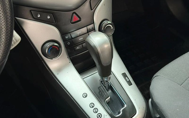 imagem-https://www.socarrao.com.br/sc-vehicle-images-prod/3712668/1788888911319-8264221_19_B_8653e8f92c.jpeg