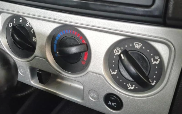 imagem-https://www.socarrao.com.br/sc-vehicle-images-prod/3712784/1789656310548-8453323_1_B_bdd8b8ece9.jpeg