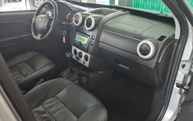 imagem-https://www.socarrao.com.br/sc-vehicle-images-prod/3712784/1789656310553-8453323_1_B_408823327f.jpeg