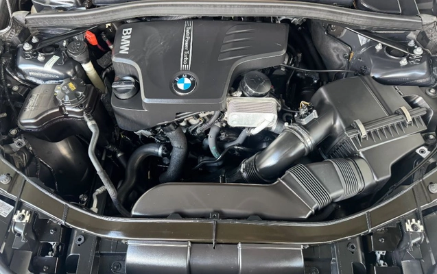 imagem-https://www.socarrao.com.br/sc-vehicle-images-prod/3712966/1789584225369-gb-78b0edb.jpeg