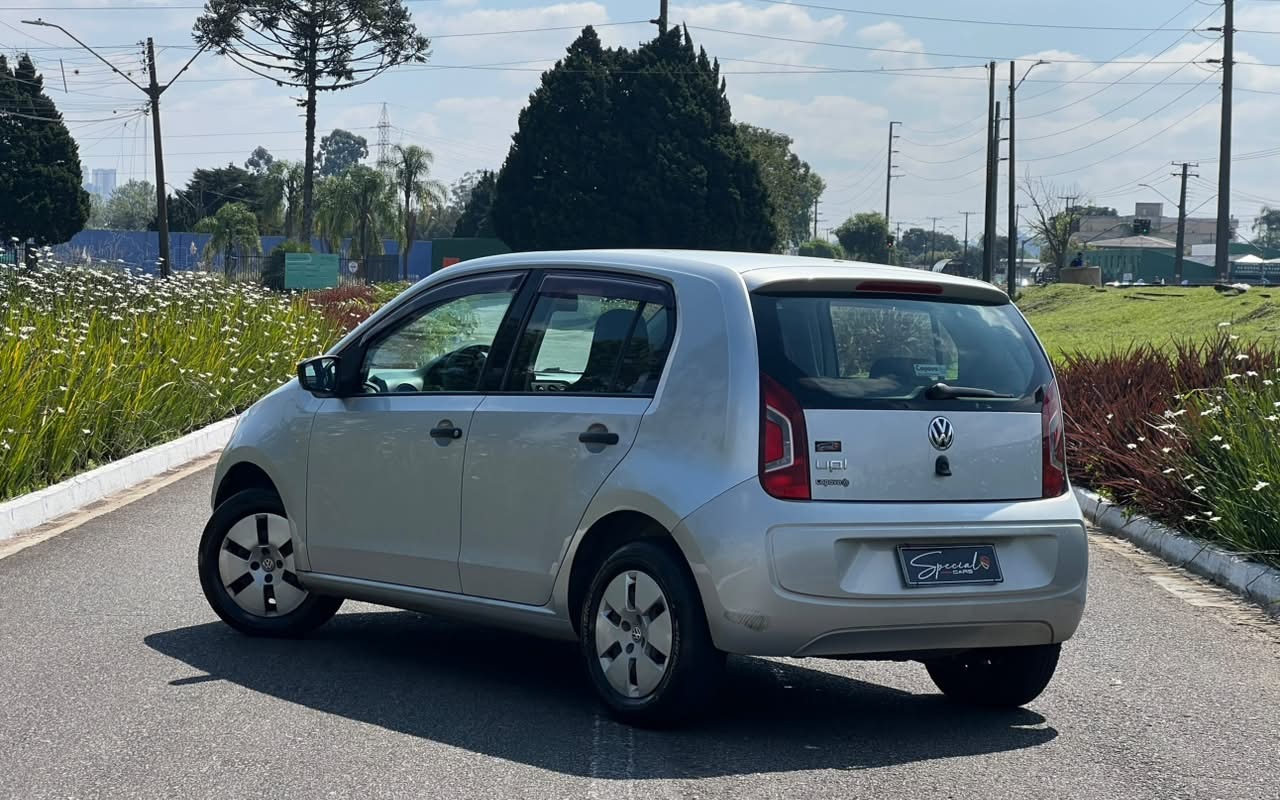 imagem-https://www.socarrao.com.br/sc-vehicle-images-prod/3713086/1789590479648-V2hhdHNBcHAgSW1hZ2UgMjAyNi0wOS0xNiBhdCAxNC4xNS4xMCAoMSkuanBlZw.jpeg