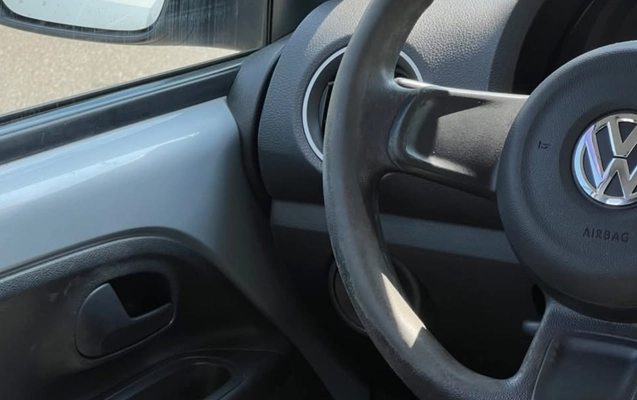 imagem-https://www.socarrao.com.br/sc-vehicle-images-prod/3713086/1789590480266-V2hhdHNBcHAgSW1hZ2UgMjAyNi0wOS0xNiBhdCAxNC4xNS4xMiAoMSkuanBlZw.jpeg