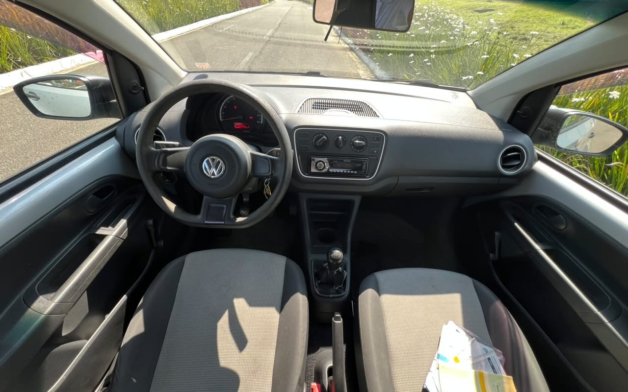 imagem-https://www.socarrao.com.br/sc-vehicle-images-prod/3713086/1789590480377-V2hhdHNBcHAgSW1hZ2UgMjAyNi0wOS0xNiBhdCAxNC4xNS4xMiAoMykuanBlZw.jpeg
