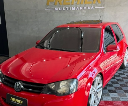 Volkswagen Golf 2010 Vermelho — foto 1 de 3