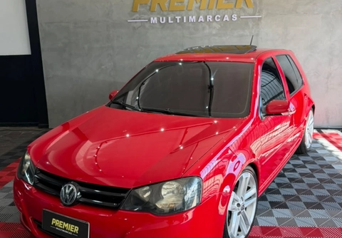 Volkswagen Golf 2010 Vermelho — foto 1 de 3