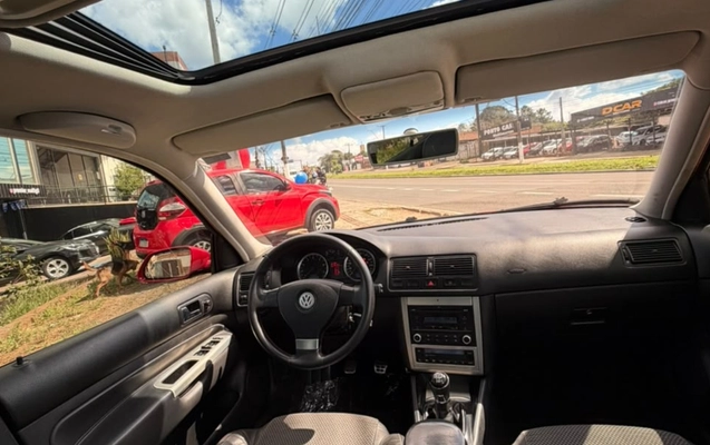 imagem-https://www.socarrao.com.br/sc-vehicle-images-prod/3713169/1788890081034-V2hhdHNBcHAgSW1hZ2UgMjAyNi0wOS0wOCBhdCAxNC40OC41Ni5qcGVn.jpeg
