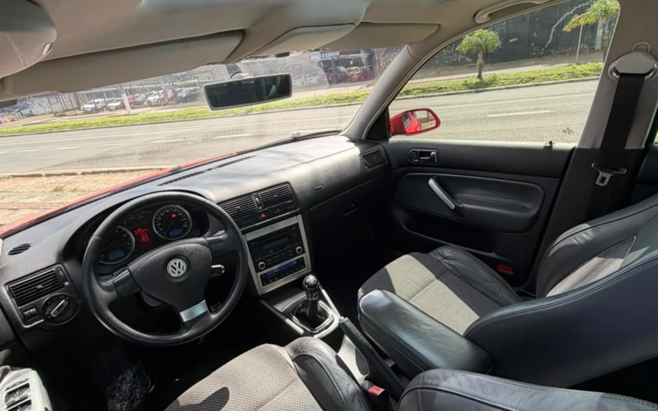 imagem-https://www.socarrao.com.br/sc-vehicle-images-prod/3713169/1788890081860-V2hhdHNBcHAgSW1hZ2UgMjAyNi0wOS0wOCBhdCAxNC40OC41OC5qcGVn.jpeg