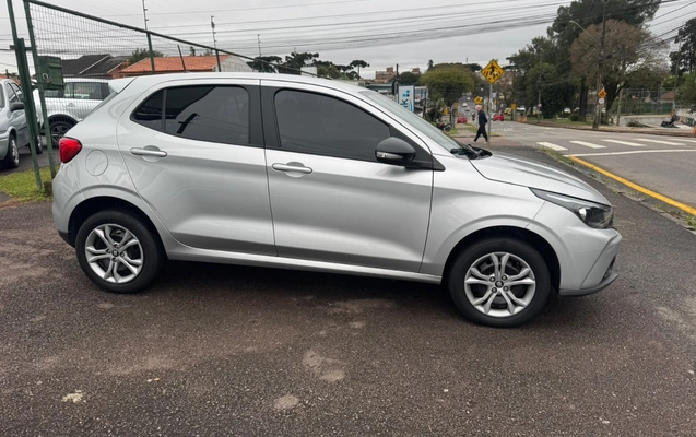 imagem-https://www.socarrao.com.br/sc-vehicle-images-prod/3713372/1788890527373-V2hhdHNBcHAgSW1hZ2UgMjAyNi0wOS0wOCBhdCAxNC4yMy40MSAoMykuanBlZw.jpeg