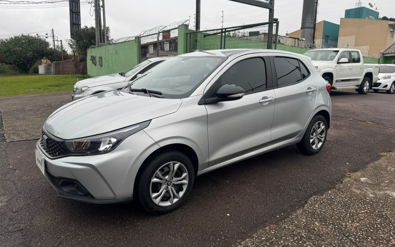 imagem-https://www.socarrao.com.br/sc-vehicle-images-prod/3713372/1788890527650-V2hhdHNBcHAgSW1hZ2UgMjAyNi0wOS0wOCBhdCAxNC4yMy40MSAoNSkuanBlZw.jpeg