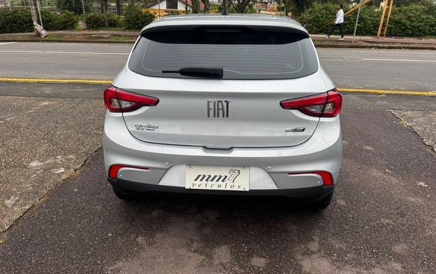 imagem-https://www.socarrao.com.br/sc-vehicle-images-prod/3713372/1788890527723-V2hhdHNBcHAgSW1hZ2UgMjAyNi0wOS0wOCBhdCAxNC4yMy40MS5qcGVn.jpeg
