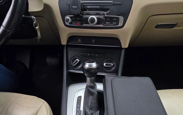 imagem-https://www.socarrao.com.br/sc-vehicle-images-prod/3713437/1790167361429-gb-2a9e89f.jpeg