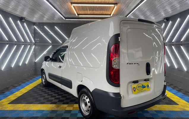 imagem-https://www.socarrao.com.br/sc-vehicle-images-prod/3713498/1788890768987-gb-b48c5e9.jpeg