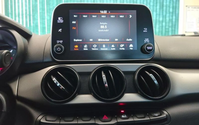 imagem-https://www.socarrao.com.br/sc-vehicle-images-prod/3713670/1789066567049-8448360_7_B_c0db801c00.jpeg