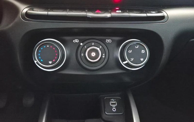 imagem-https://www.socarrao.com.br/sc-vehicle-images-prod/3713670/1789066567051-8448360_7_B_12e3d1d390.jpeg
