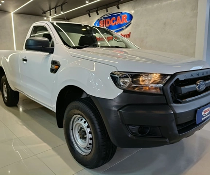 Ford Ranger 2023 Branco — foto 1 de 3