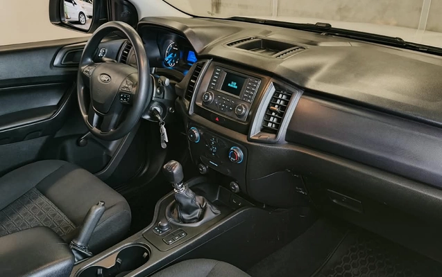 imagem-https://www.socarrao.com.br/sc-vehicle-images-prod/3713699/1788891459985-003_6d7eec6d6fac3d5674bf43218ec5fa20.jpeg