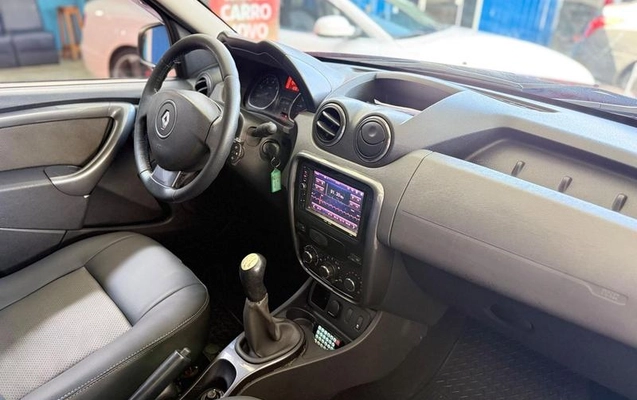 imagem-https://www.socarrao.com.br/sc-vehicle-images-prod/3713870/1789417221688-8457181_1_B_f3717c0fca.jpeg