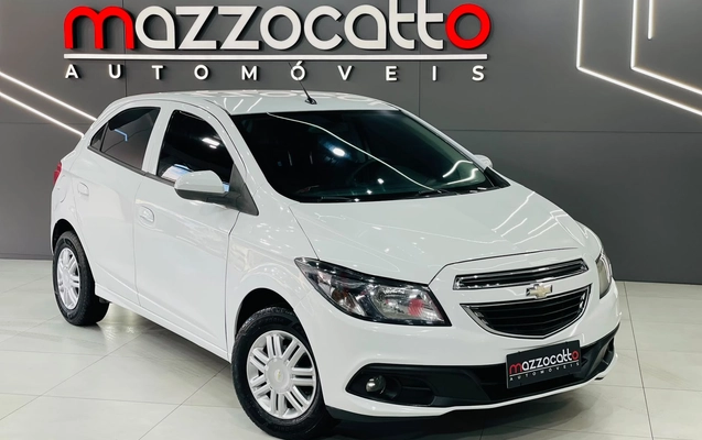 imagem-https://www.socarrao.com.br/sc-vehicle-images-prod/3713919/1789412397628-003_f31e24894942c522a8b86acbeca2c355.jpeg
