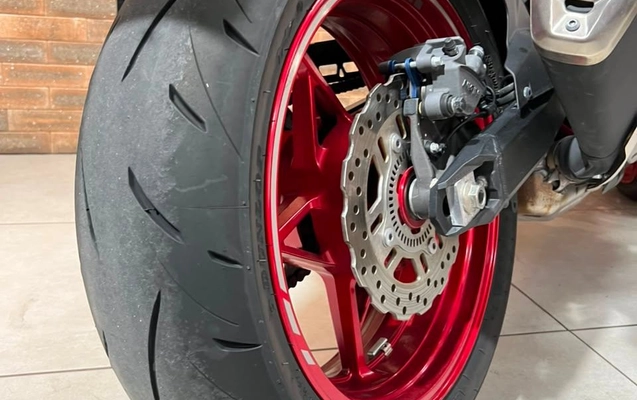 imagem-https://www.socarrao.com.br/sc-vehicle-images-prod/3713936/1788892211964-8297e688ba914ee5a9b8b477576c507e_1788892012107.jpg