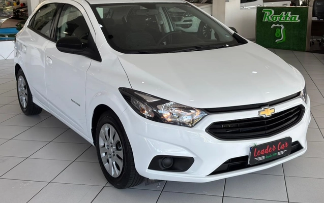 imagem-https://www.socarrao.com.br/sc-vehicle-images-prod/3714022/1788892549860-14_120303.jpg