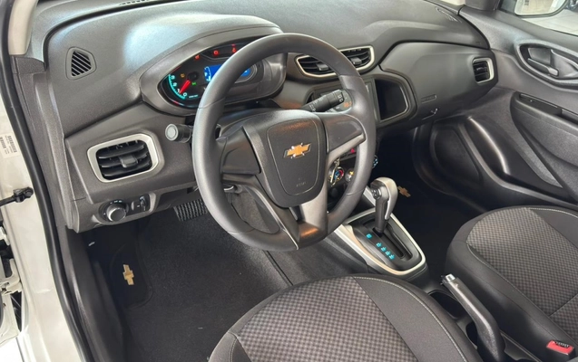 imagem-https://www.socarrao.com.br/sc-vehicle-images-prod/3714022/1788892549886-10_120303.jpg