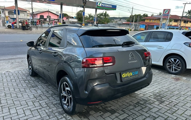 imagem-https://www.socarrao.com.br/sc-vehicle-images-prod/3714126/1788892859811-7600d90e-ebee-4999-8447-bd76fe97a6e5.jpeg